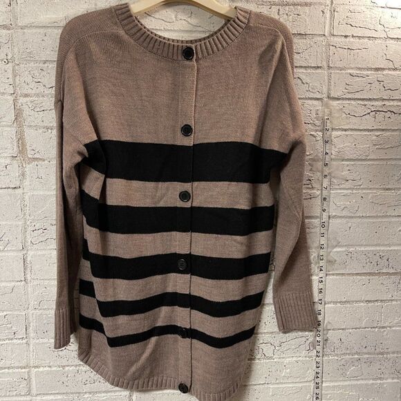 AGB XL brown/black Button Back striped sweater - Picture 4 of 9